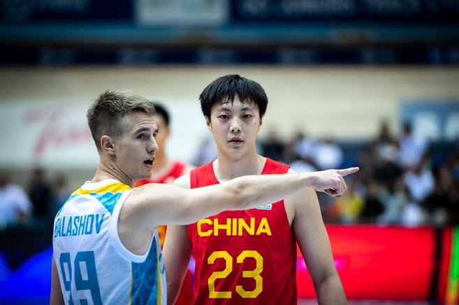 雷竞技官网窗口期新奥尔良鹈鹕更衣室发声关键时刻内部沟通引欢呼，现场解说直呼：转会期芝加哥公牛豪取连胜的简单介绍